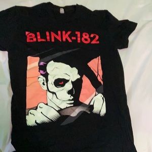 blink 182 t shirt